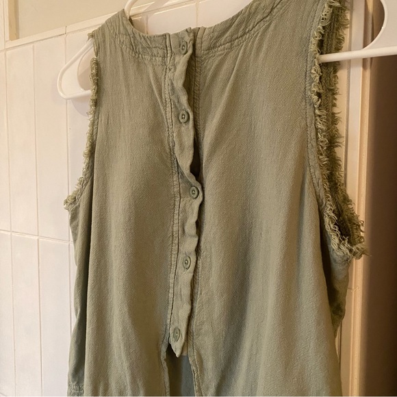 Thread + Supply sleeveless casual shirt with fringe and buttons in back size XS - Picture 3 of 8